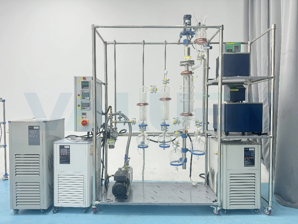 4-Inch Glass Wiped Film Molecular Distillation System To Spain