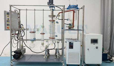 molecular distillation equipment.jpg